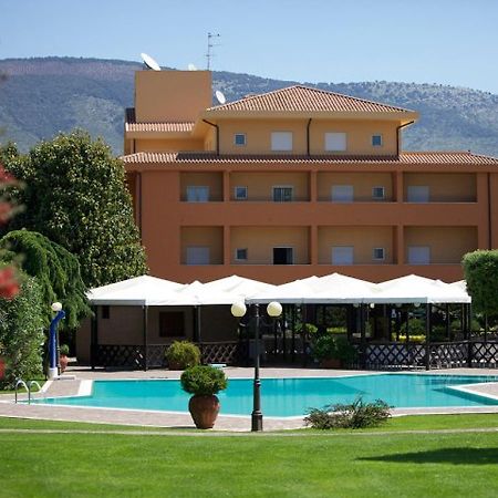 Sunny Palace Hotel Restaurant Prossedi Esterno foto